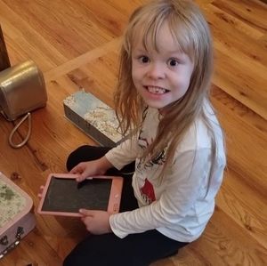 Meet your Posher, Sharon